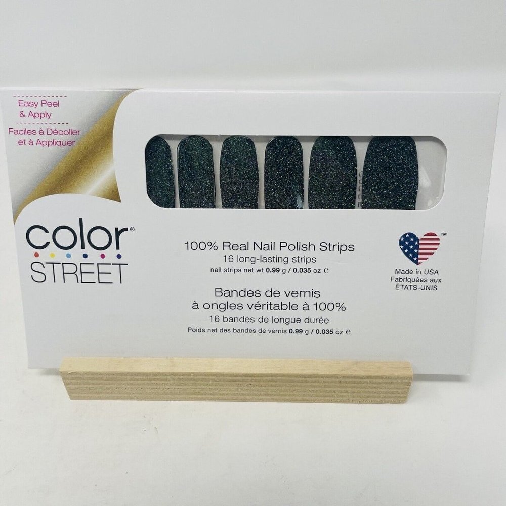 Color Street 100% Nail Polish Strips Gaelic Greenery Green Glitter 16 Pieces‎